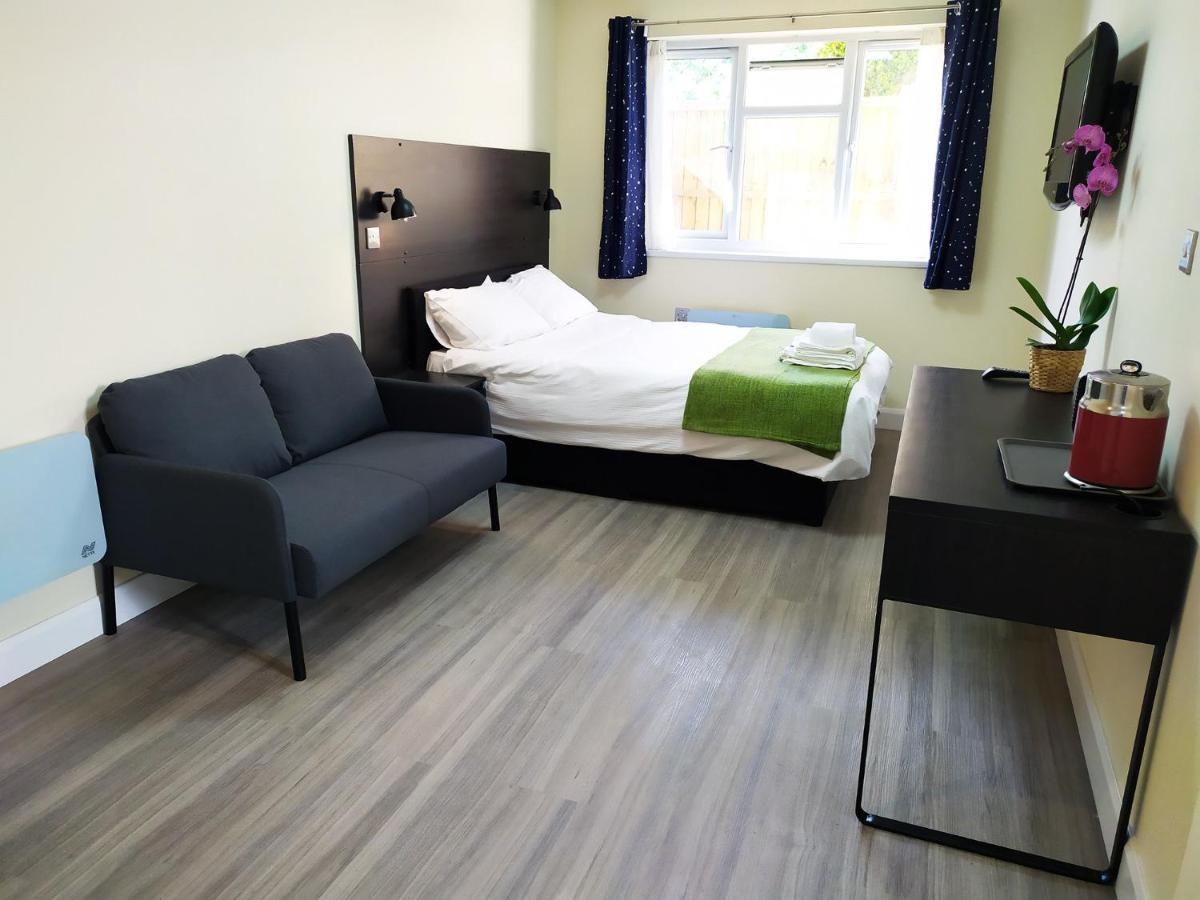 The Yew Studio - Self Contained One Bed Studio Flat With Parking Oxford Eksteriør billede